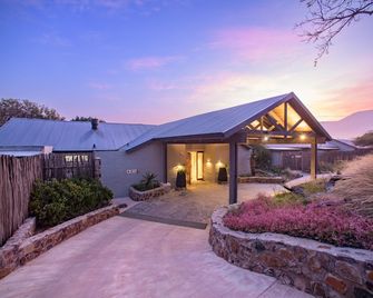 Valley Lodge - Babanango Game Reserve - 밸리 로지 - 바바난고 게임 리저브 - 울룬디