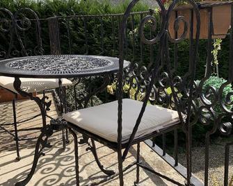 Beautiful cottage for a tranquil, rural retreat - Gorron - Patio