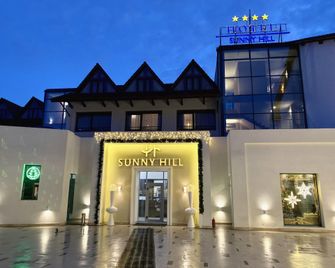 Hotel Sunny Hill - Cluj Napoca - Building