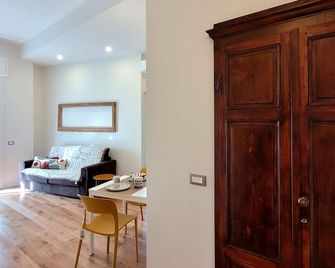 Metro Isola - Nuovo Design Apartment - La Milanese - Milano - Sala pranzo