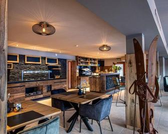 Hotel Restaurant Raunig - Bad Kleinkirchheim - Bar