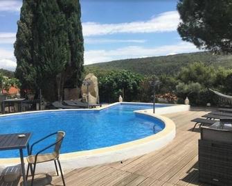 La Villa Du Menhir - Bize Minervois - Piscine