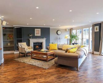 River Haven - River Thames Frontage House in Thames Ditton - Thames Ditton - Wohnzimmer