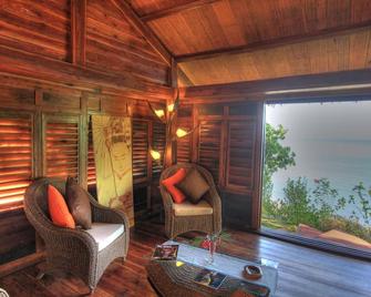 Manga Soa Lodge - Isla Nosy Be - Sala de estar