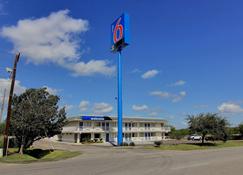 Motel 6 Kingsville - Kingsville - Bâtiment