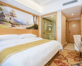 Vienna International Hotel (Hubei Yichang East Railway Station Wuyi Square) - Yichang - Bedroom