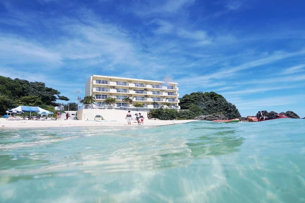 تشوراومي أون ذا بيتش موتوبو