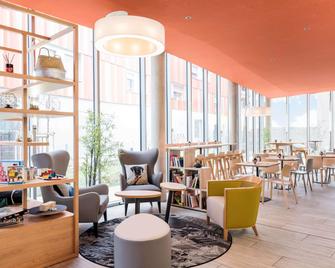 Aparthotel Adagio Access Paris Massy Gare Tgv - Massy - Restaurant