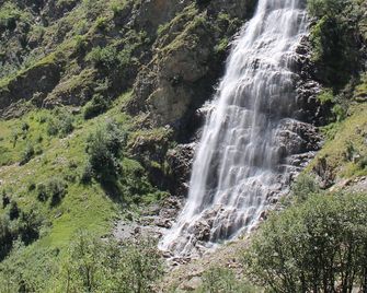 Gite with terrace and garden between Champsaur and Valgaudemar Massif des Ecrins - Saint-Firmin - Edificio