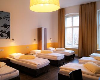 Grand Hostel Berlin Classic - Berlín - Habitación