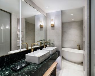 Electra Palace Athens - אתונה - חדר רחצה