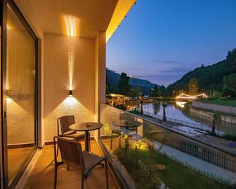 Hayal Vadisi Suite Hotel - Trabzon - Balkon