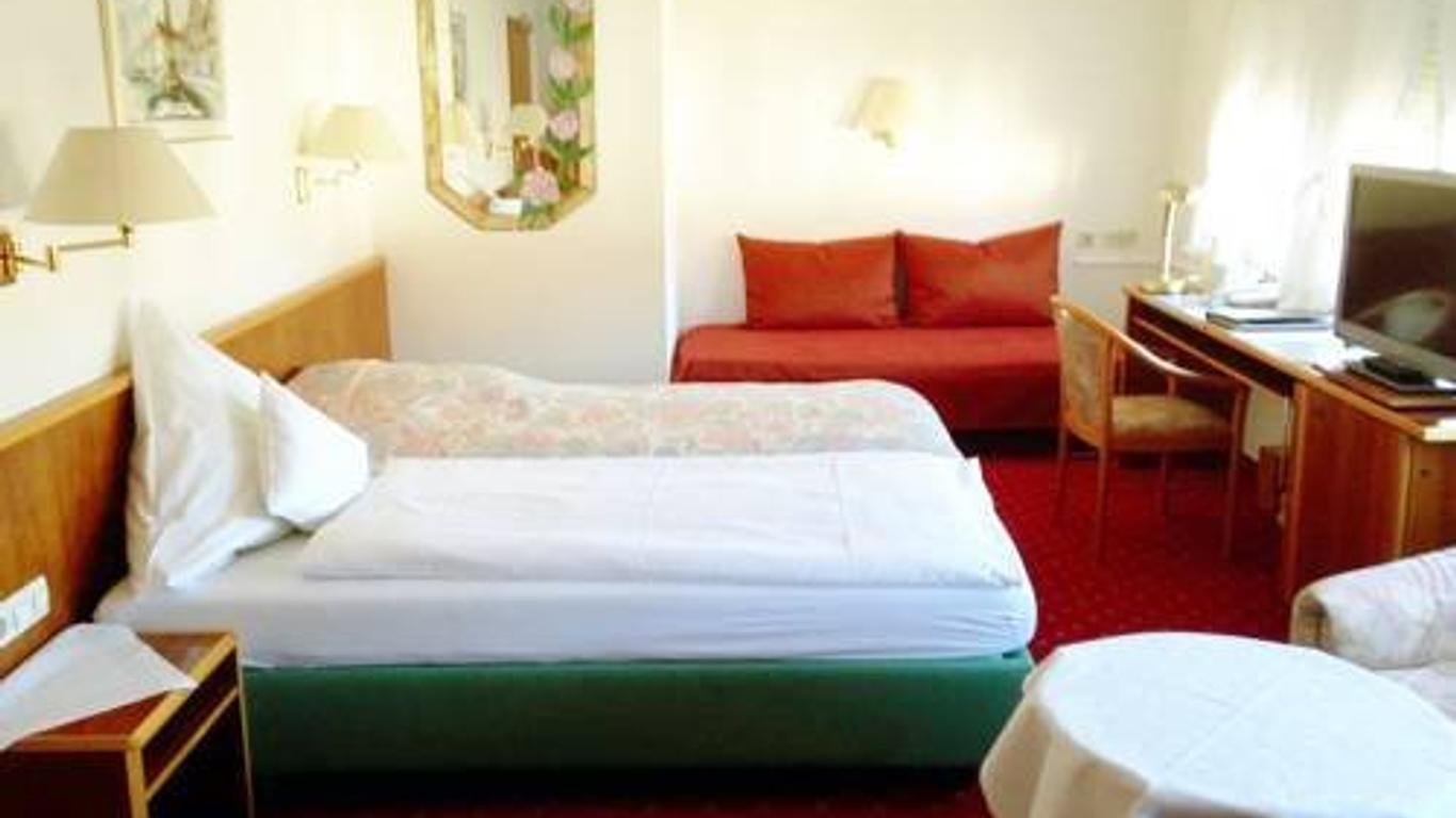 Hotel Garni in der Breite
