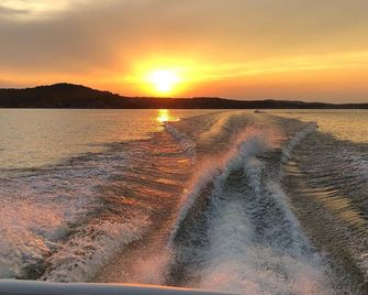 Lake Breeze Timber - Lake Ozark