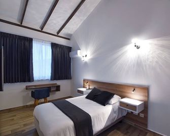 Valymar Inn International Home Hotel - Cali - Quarto