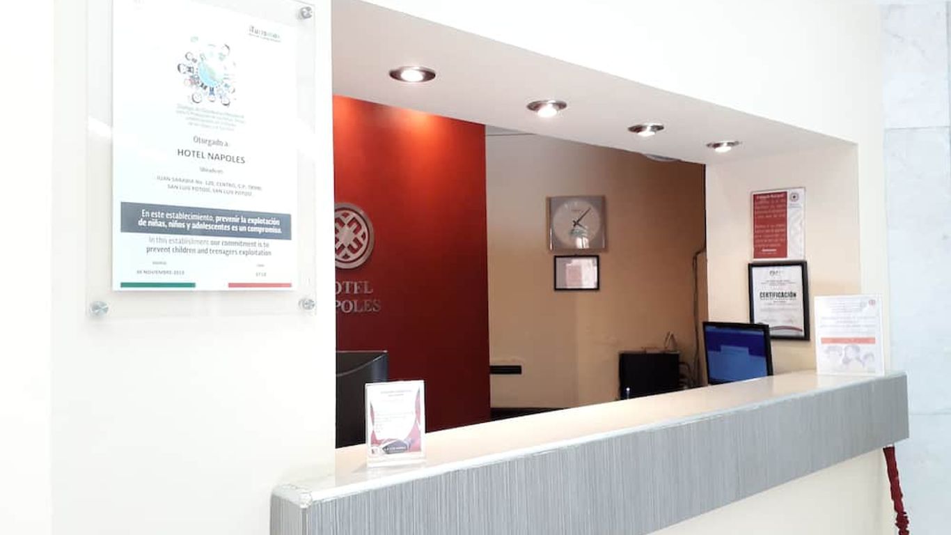 Hotel Napoles