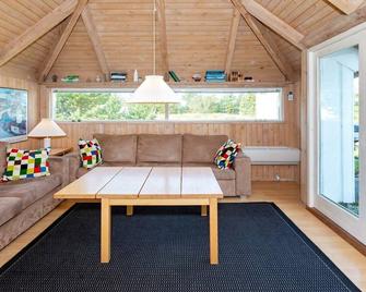 8 person holiday home in Fjerritslev-By Traum - Fjerritslev - Huiskamer