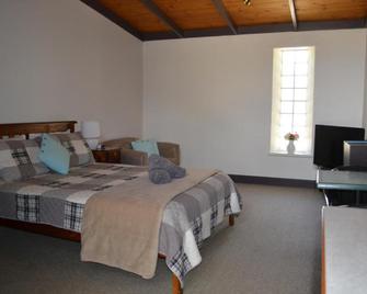 Colonial Bank Motel - Omeo - Habitación