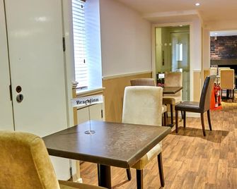 Callander Hostel - Callander - Restaurant