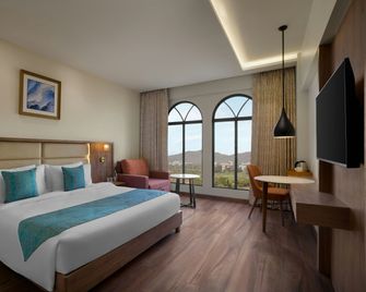 The Fern Fayms Resort Naigaon, Series by Marriott - Bhayandar - Bedroom