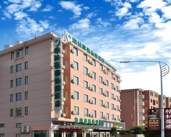 Greentree Inn Zhejiang Taizhou Tiantai Bus Station Express Hotel - Taizhou - Building