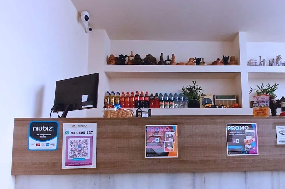 Ivankaa Hostel - Trujillo - Bar