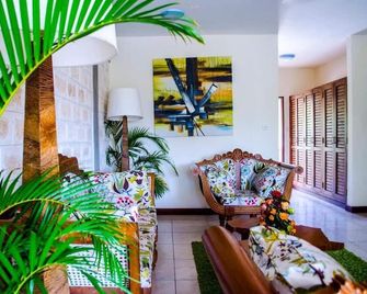 Lotfa Resort Diani - Diani Beach - Vardagsrum
