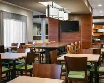 Fairfield Inn by Marriott Manhattan - Manhattan - Restaurante
