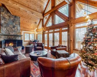 Snow Lion - Kingfield - Lounge