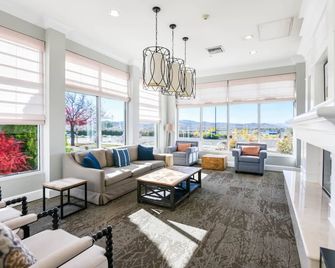 Shutters Hotel - אלקו - סלון