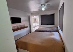Apartamentos Ambassador - Tijuana - Schlafzimmer