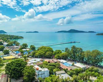 Phuket Meet Holiday Hotel - Rawai - Vista del exterior