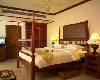 Nani Hotels & Resorts - Kollam - Bedroom