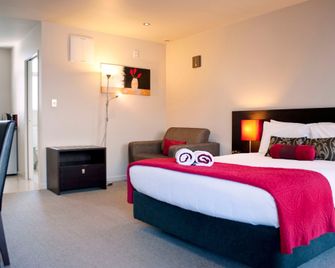 Dunedin Palms Motel - דנידין - חדר שינה