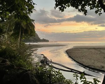 Family Oriented House Just Steps to The - Jacó - Beach