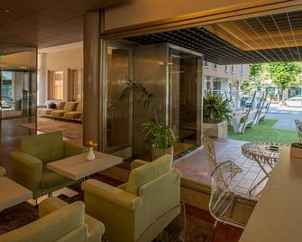 Hotel Terme - Vittorio Veneto - Patio