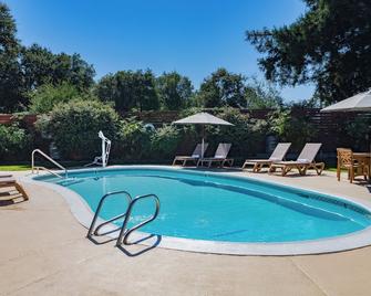 The Orchard Hotel - Ukiah - Pool