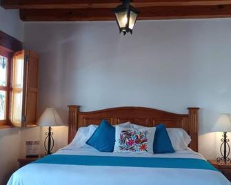 Hotel Estancia de la Era B&B - Pátzcuaro - Bedroom