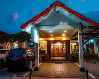 Mandala Wisata Hotel - Surakarta - Rakennus