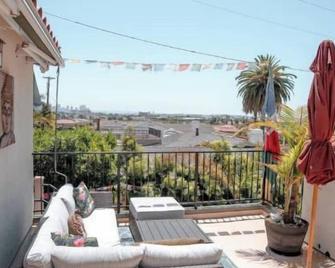 Charming Casita with City and Bay Views - San Diego - Balkon