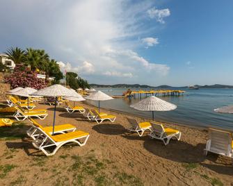 Cunda Panorama Hotel - Ayvalik - Bãi biển