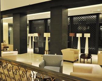 Yatai Hotel - Changchun - Lobby