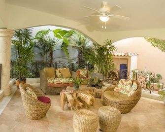 Beverly Hills Residencial III - Santo Domingo - Lobby