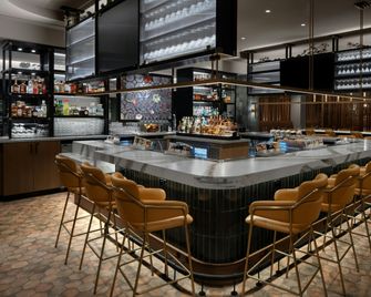 AC Hotels by Marriott Lansing University Area - Lansing - Bar