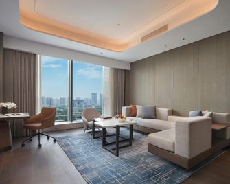 Intercontinental Hotels Zhengzhou By IHG - Zhengzhou - Lounge