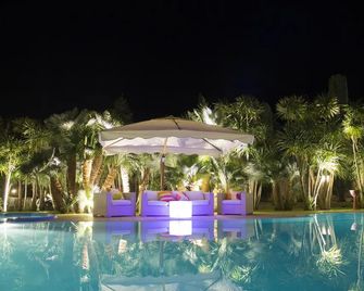 Andria/Villa Adriana Puglia - B&B & Private Villa - Andria - Pool