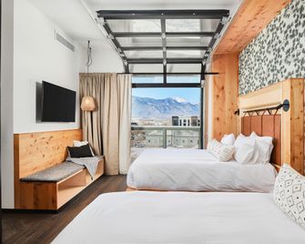 Kinship Landing - Colorado Springs - Bedroom