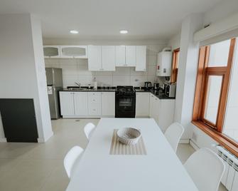 Aunaisin - Nona Kate - Ushuaia - Keuken