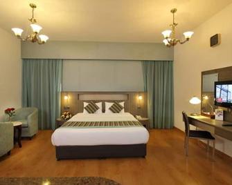 Florida City Hotel Apartments - Dubai - Bedroom