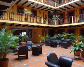 Hotel Catedral - San Cristóbal de las Casas - Lobby